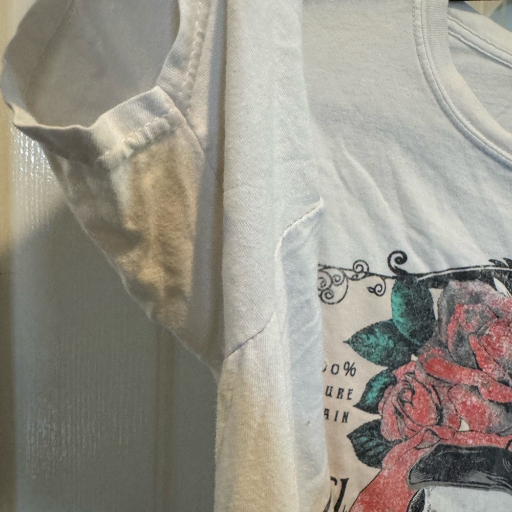 Urban Outfitters Skull & Rose Graphic Tee - White Red Green Print One Size - Picture 8 of 11
